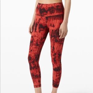 Lululemon’s Align HR Pant 25” *Game Day